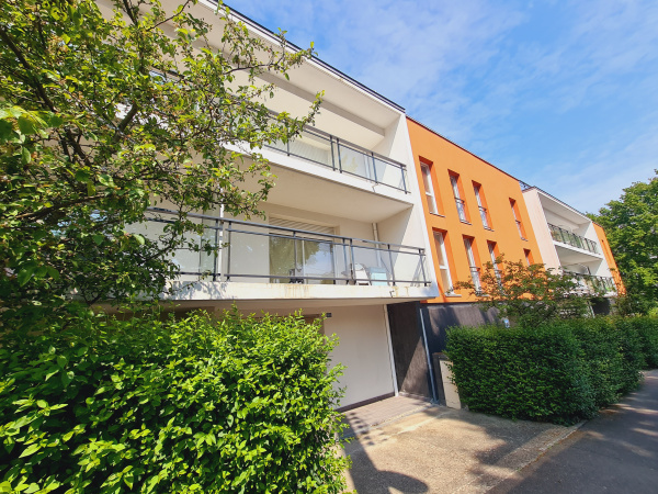 Offres de location Studio Nantes 44300